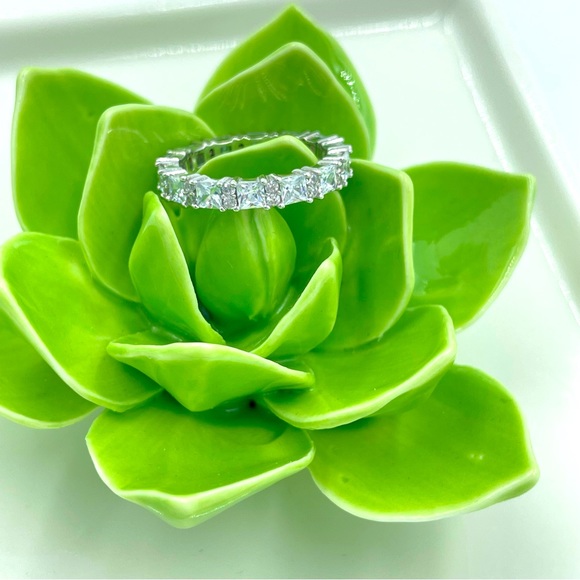 Diamonique 4.35 CTTW Eternity Band Size 7 NIB - Picture 2 of 10